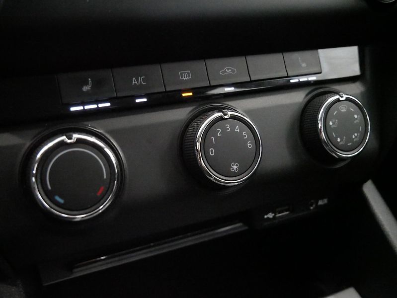 Škoda Octavia - fotka 20 z 24
