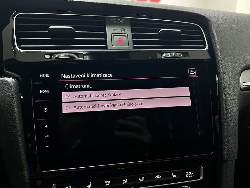 Volkswagen Golf GTI TCR, 2.0 TSI 213 kW - fotka 44 z 46