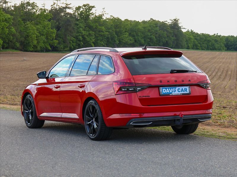 Škoda Superb 2,0 TDI DSG Sportline LED DPH - fotka 5 z 39