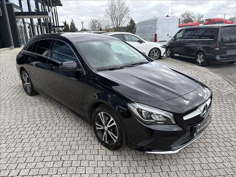 Mercedes-Benz CLA 1,6 180 SB ČR 1.maj - fotografie inzerátu