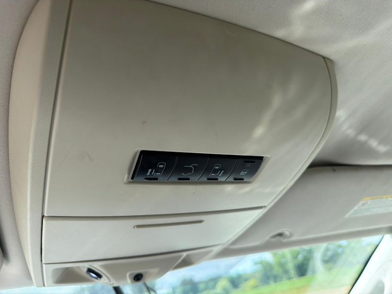 Chrysler Grand Voyager (2008)  3.8 RT LPG, Kůže EU 2008 - fotka 20 z 20