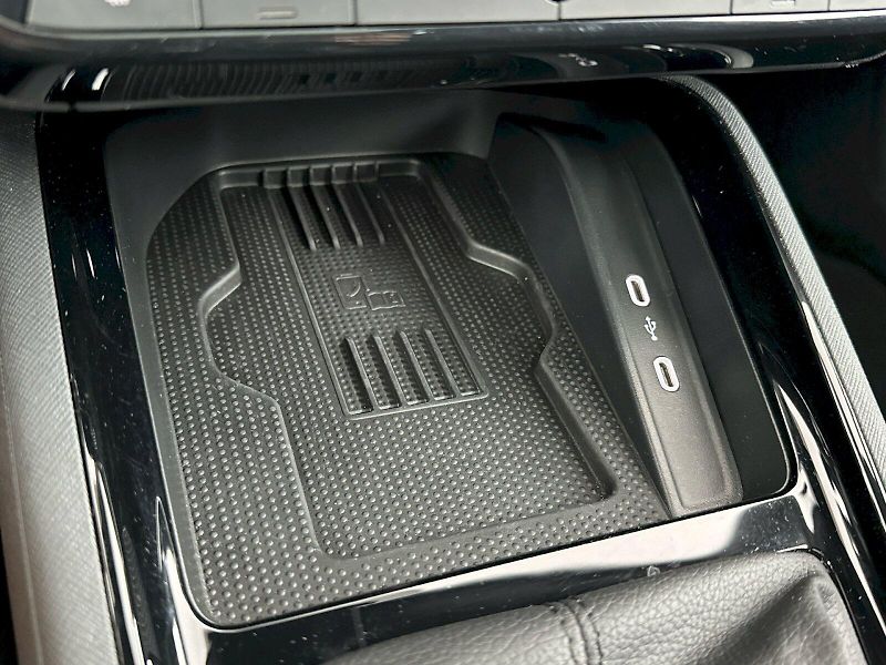 Škoda Kamiq (2025) DSG 1.0TSI 85kW Monte Carlo - fotka 23 z 33