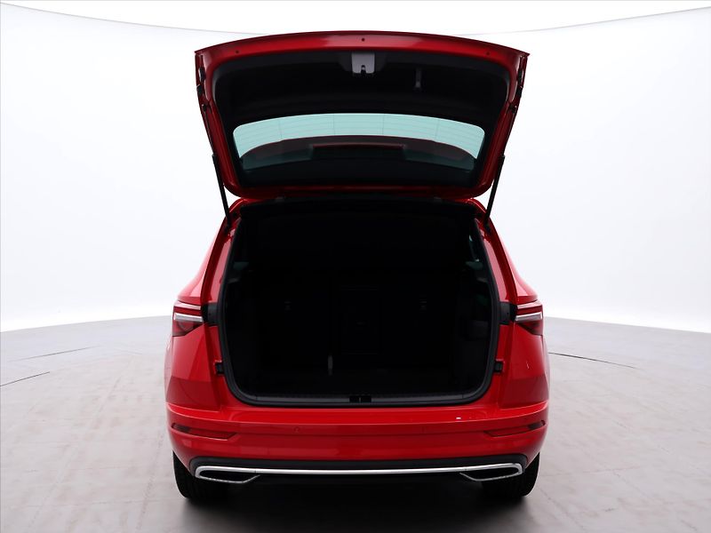 Škoda Karoq 1,5 TSI 110kW DSG Sportline DP - fotka 9 z 34