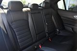Alfa Romeo Giulia 2,0 VELOCE 16V 206kW AT8-Q4 - náhled 17