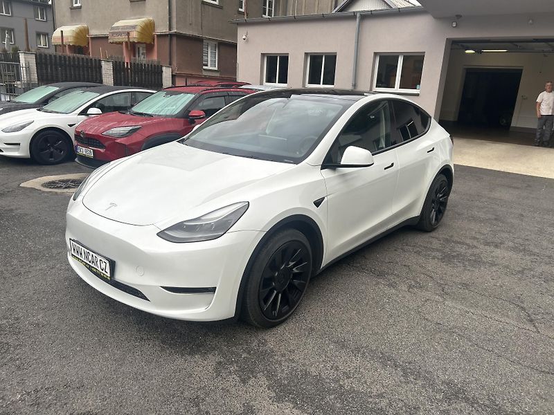 Tesla Model Y ZAMLUVENO !  TZ 94% - fotografie inzerátu