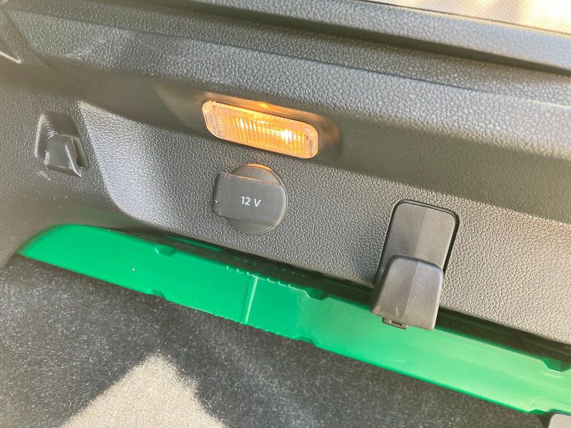 Škoda Kamiq (2025) 1.0TSI 85kW Top Selecti naviga - fotka 30 z 33