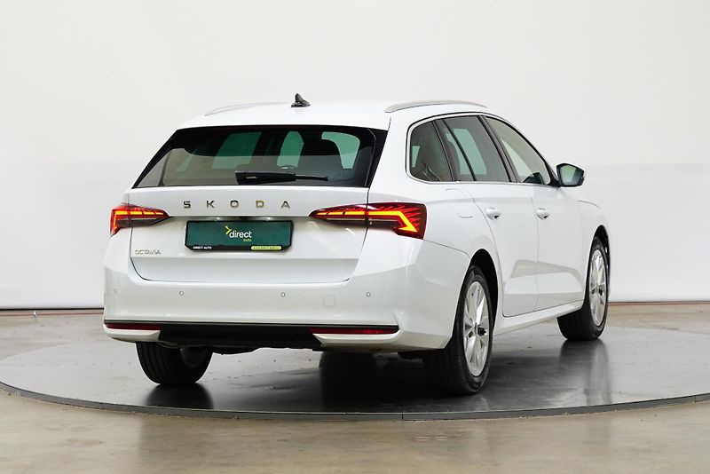 Škoda Octavia - fotka 2 z 27