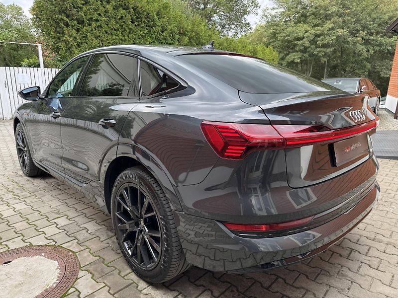 Audi e-tron E-TRON-300KW-SPORTBACK-R21 - fotka 4 z 34