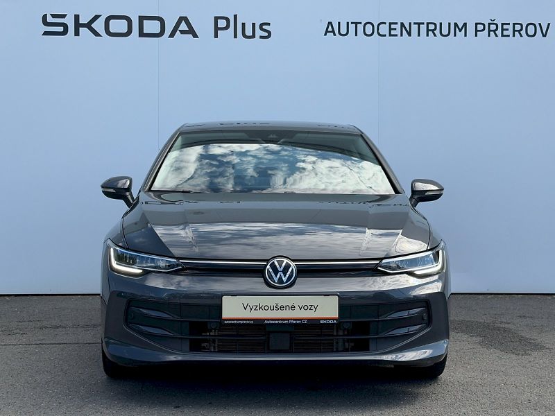 Volkswagen Golf (2025) 1.5 TSI 85kW People - fotka 4 z 35