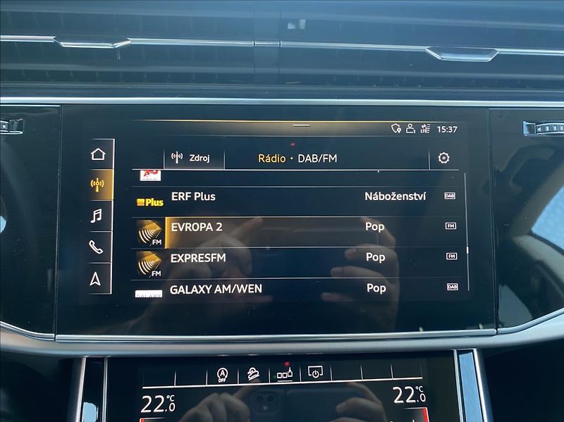 Audi Q8 3,0 55TFSi quattro Sport - fotka 31 z 47