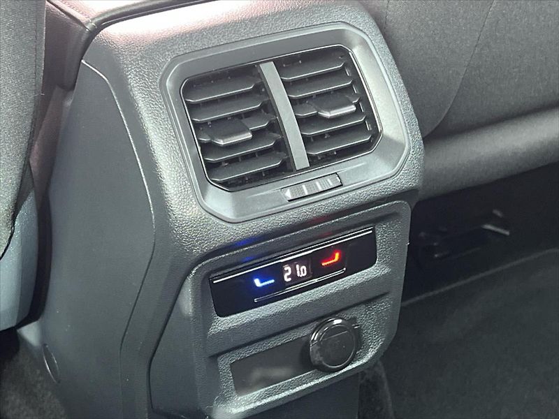 Volkswagen Tiguan 1,5 TSi 110kW 7DSG LIFE - fotka 21 z 26