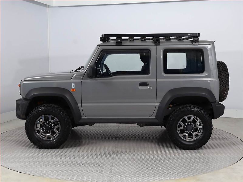 Suzuki Jimny (2022) 1.5 AllGrip - fotka 3 z 16
