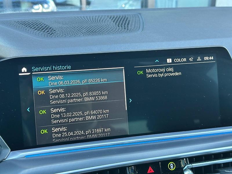 BMW X5 45e I Vzduch I DPH - fotka 22 z 22