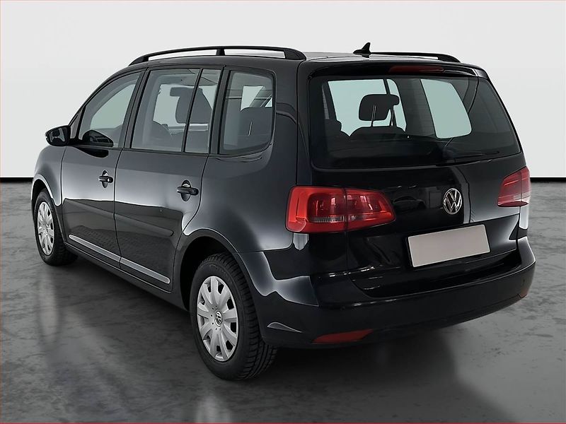 Volkswagen Touran (2015) 1.6 TDI, Navi, Tempomat - fotka 4 z 19