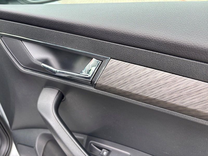 Škoda Karoq (2023) STYLE 1.5 TSI DSG 110 kW Tažné - fotka 29 z 30