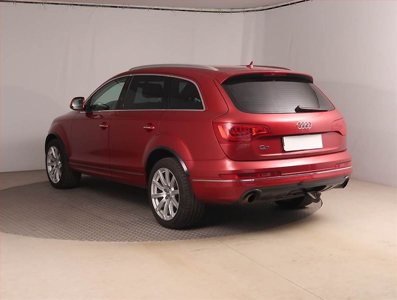 Audi Q7 (2011) 3.0 TDI, 4X4, Automat - fotka 4 z 22