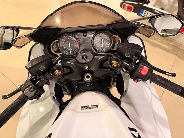 Suzuki GSX 1300 R Hayabusa (2026) - fotka 4 z 6