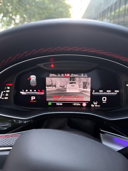 Audi Q8 (2025) - fotka 8 z 18