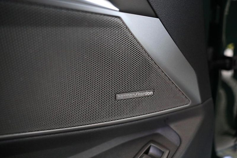 BMW M3 CS Touring - fotka 30 z 31