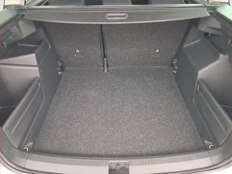 Škoda Fabia (2022) Ambition 1.0 TSI, ČR,1.maj - fotka 13 z 17