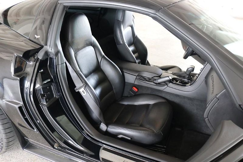 Chevrolet Corvette (2010) C6 6,2l LS3  VETTEPOINT Z06 - fotka 11 z 18