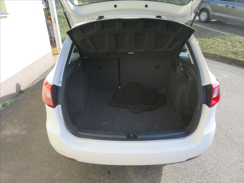 Seat Ibiza 1,4 - fotka 14 z 20