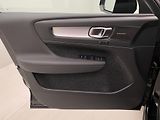 Volvo XC40 (2026) B3 AUT DARK ULTRA  - náhled 7
