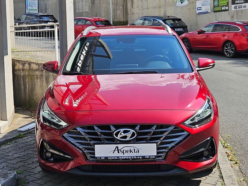 Hyundai i30 1,5 T-GDi 118kW,Smart,ČR,1.maj - fotka 8 z 35