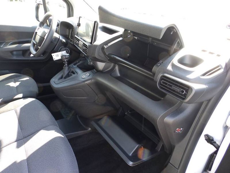 Opel Combo (2026) Van L1 Plus 1.5 CDTI (75kW/102 - fotka 18 z 30
