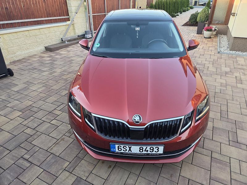 Škoda Octavia 1.6TDI 85kw nové v ČR. - fotka 8 z 43