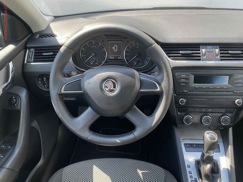 Škoda Octavia (2013) 1.4 TSi, Ambition, DSG - fotka 11 z 17