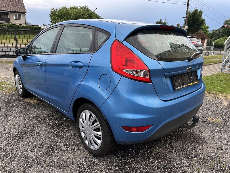 Ford Fiesta (2011) PĚKNÝ STAV i CENA - fotka 3 z 26