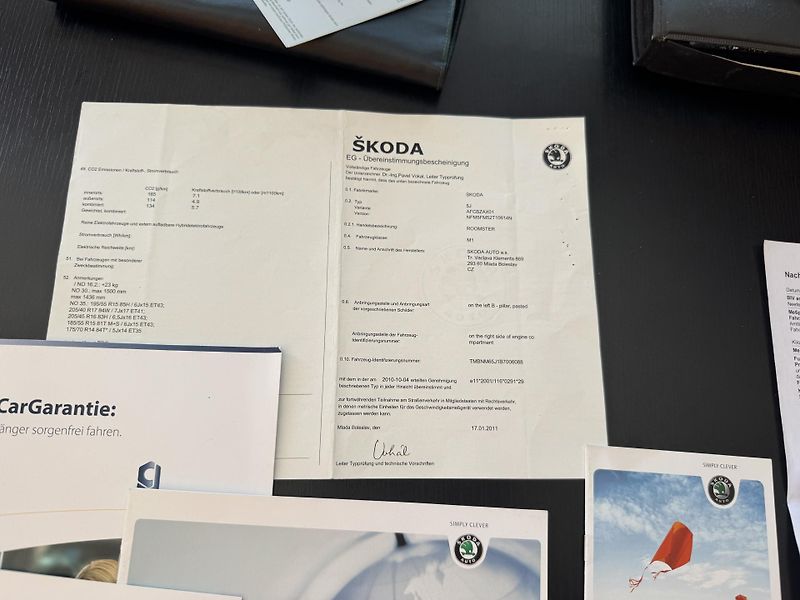 Škoda Roomster 1.2TSi,rezervace - fotka 32 z 39
