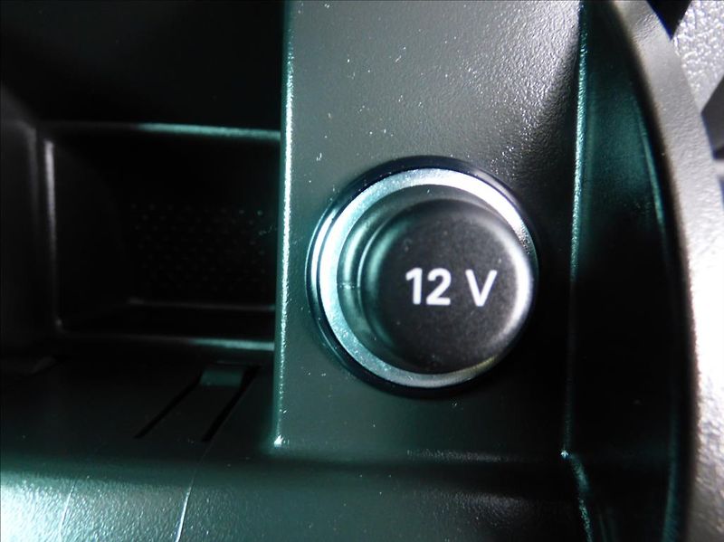 Škoda Superb 2,0 TDI DSG CRYSTAL LIGHT  Sty - fotka 32 z 78