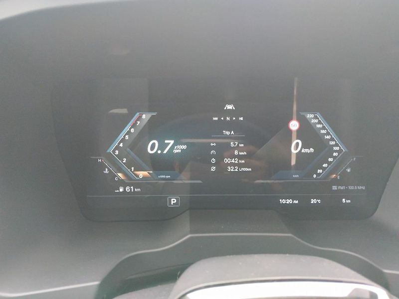 KGM Korando 1.5T, SMART,2WD, AT, SKLADEM - fotka 19 z 36