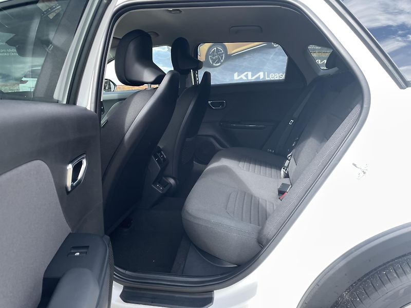 Kia K4 (2026) 1,6T-GDi  EXCLUSIVE 7DCT - fotka 17 z 22