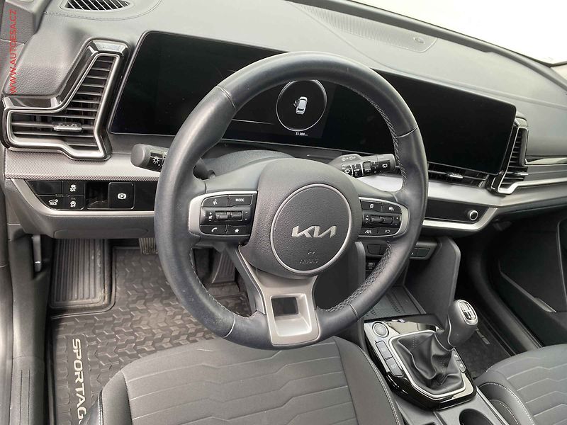 Kia Sportage (2023) 1.6 T-GDi, 1.maj,ČR, TOP - fotka 12 z 21