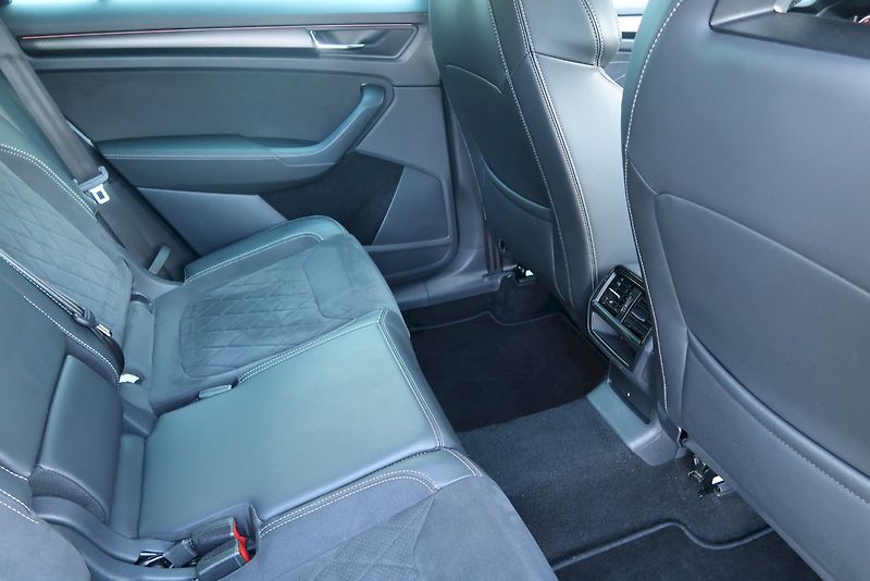 Škoda Kodiaq (2024) Sportline Plus 2,0 TDi /147 kW - fotka 14 z 32