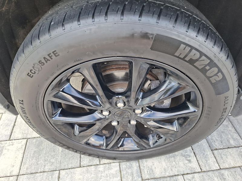 Dodge Durango (2018) 3,6L V6 GT 4x4, 7míst, ALU 20´ - fotka 30 z 30