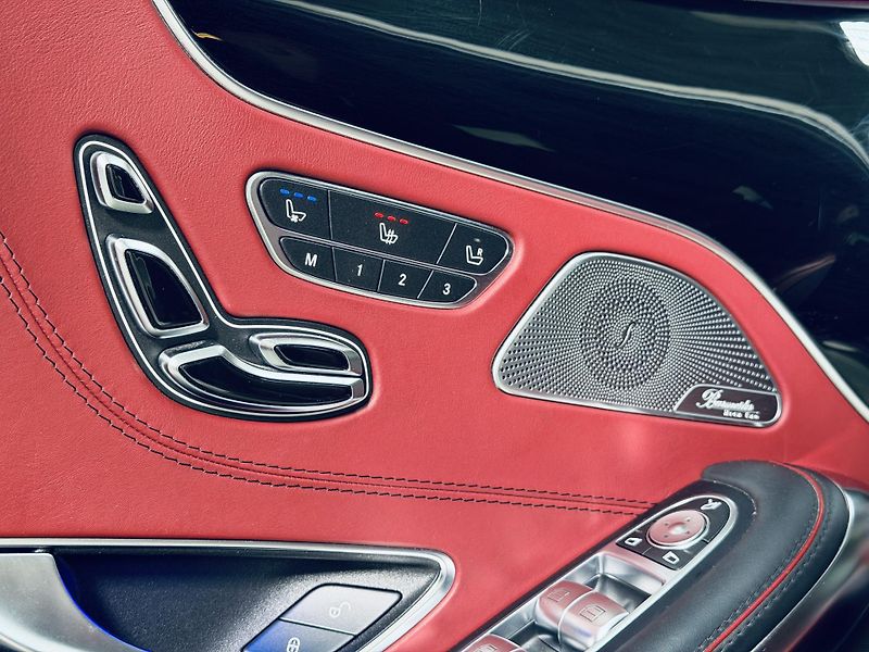 Mercedes-Benz Třídy S (2017) 560*Coupe*Designo*63.optik*TV - fotka 17 z 41
