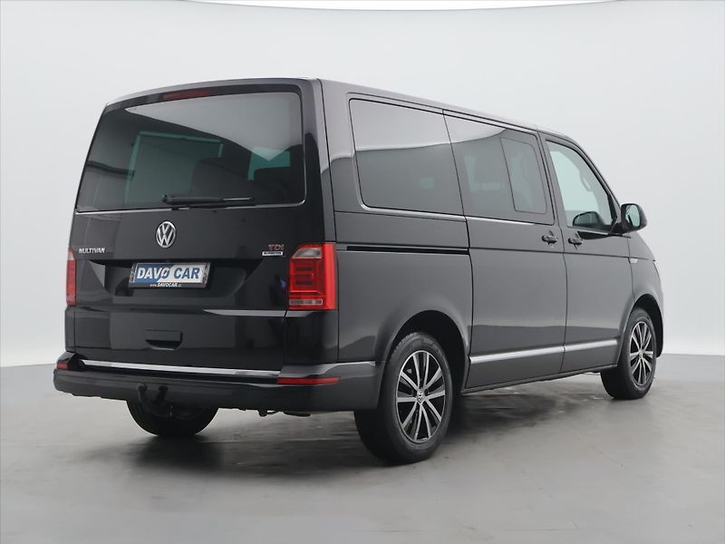 Volkswagen Multivan 2,0 TDI 150kW Highline LED - fotka 7 z 36
