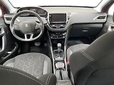 Peugeot 2008 (2017) 1.2 PT, ČR, Active, AT - náhled 8