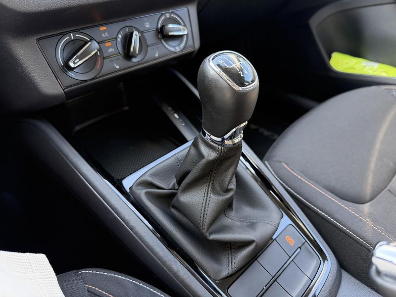 Škoda Scala (2021) 1.5 tsi 110 kW / DPH - fotka 16 z 16