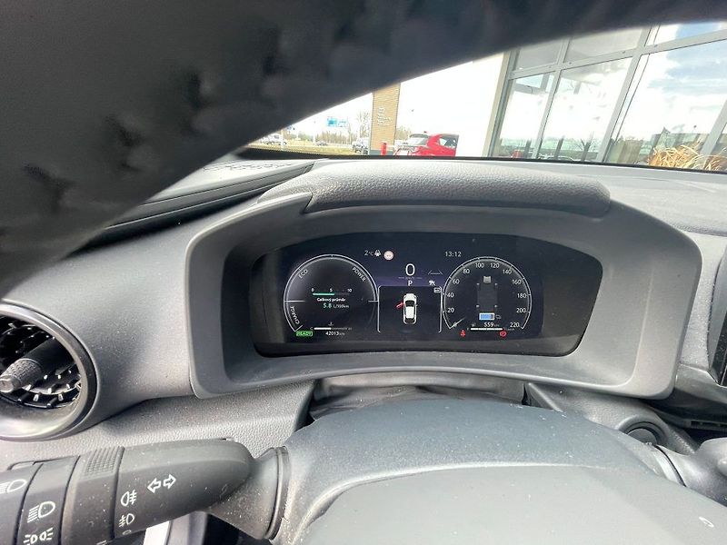 Toyota C-HR 1.8 Hybrid automat 140HP Style - fotka 20 z 23