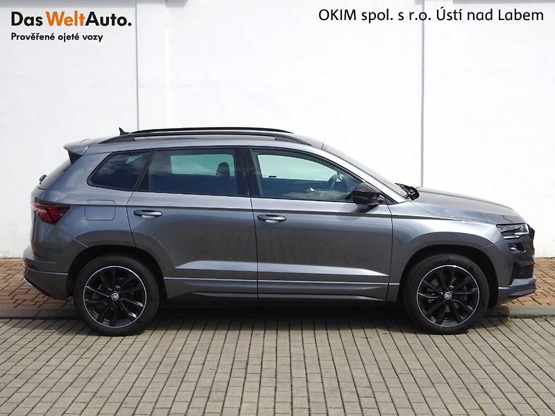 Škoda Karoq (2023) Sportline 1.5 TSI 110kW DSG - fotka 9 z 29