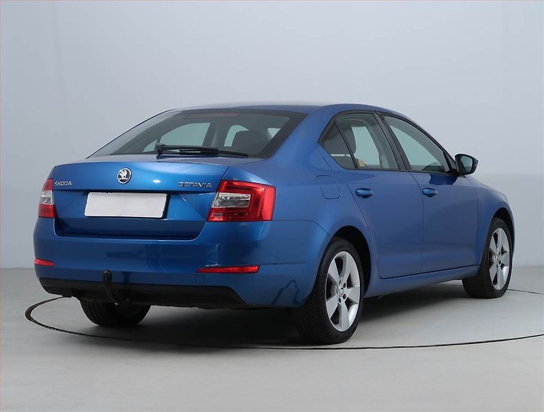 Škoda Octavia (2014) 2.0 TDI, Bi-Xenony, Tempomat - fotka 5 z 13