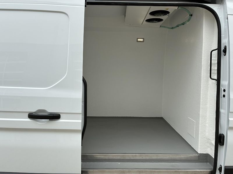 Renault Master (2026) L4H3 CHLADÍRNA - fotka 9 z 32