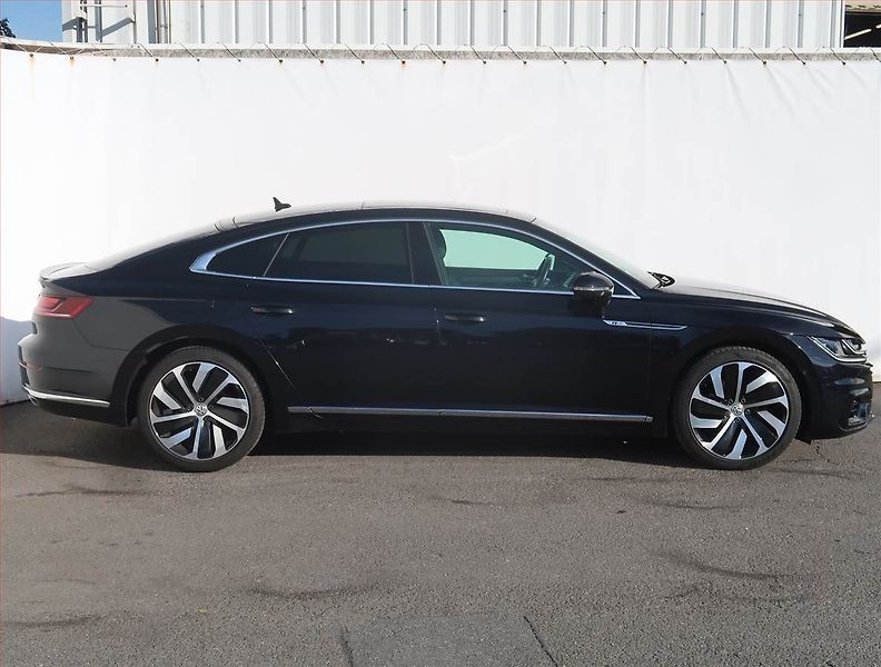 Volkswagen Arteon (2020) R-line 2.0 TDI - fotka 6 z 25