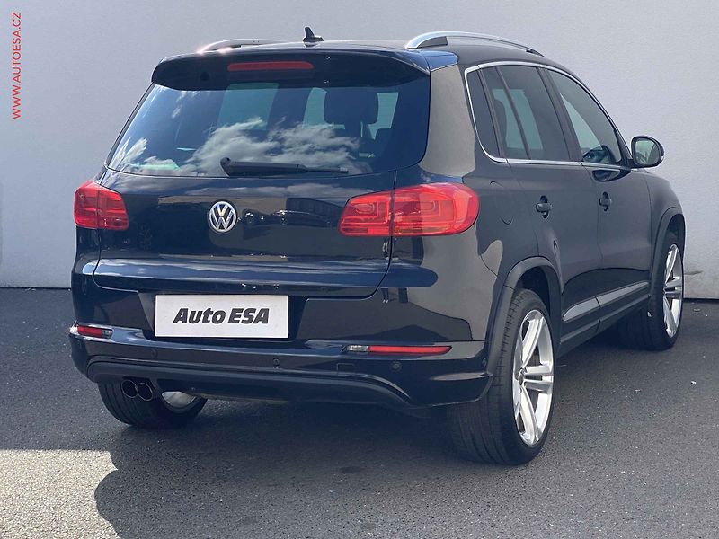 Volkswagen Tiguan (2012) 1.4 TSi, R-Line, bixen, kůže - fotka 4 z 20