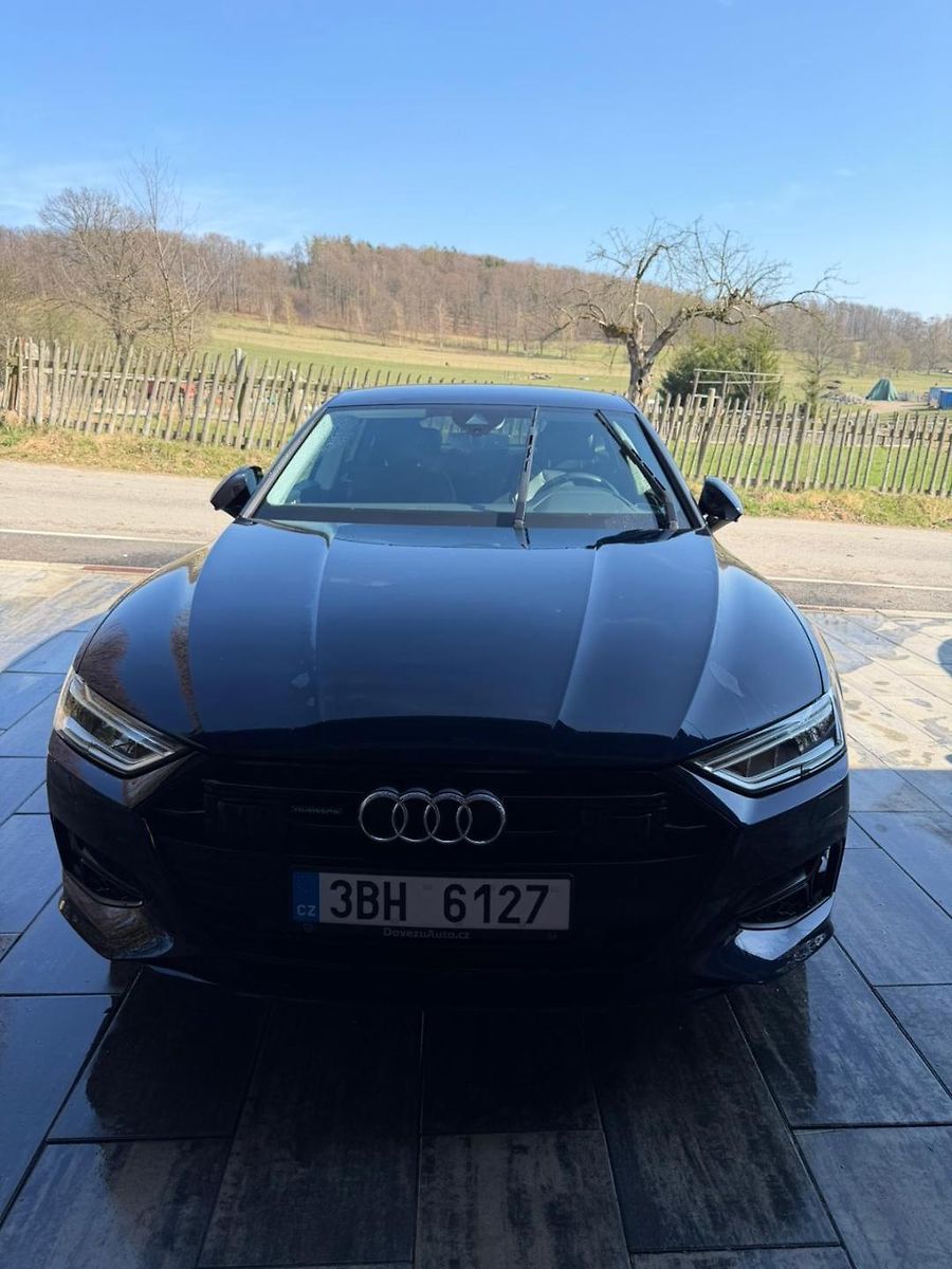 Audi A7 TOP + zimní pneu
